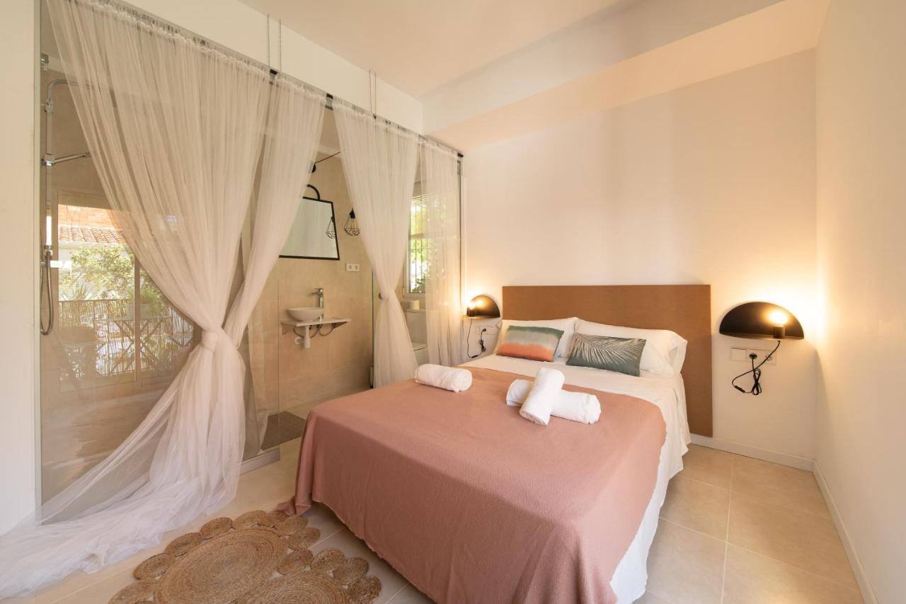 Sitges Beach Hostal エクステリア 写真