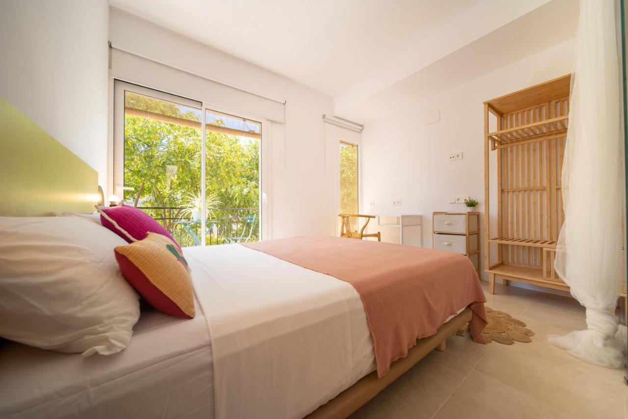 Sitges Beach Hostal エクステリア 写真
