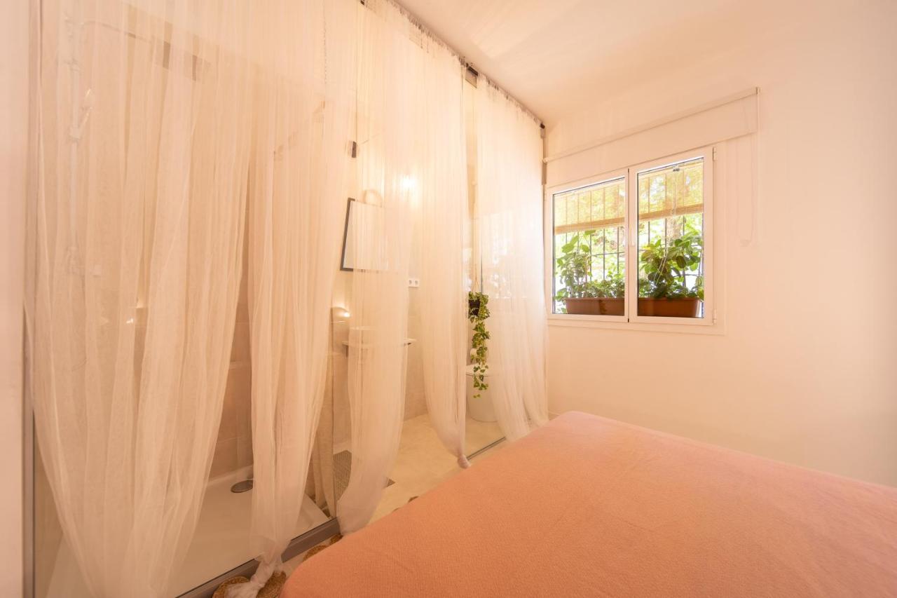 Sitges Beach Hostal エクステリア 写真