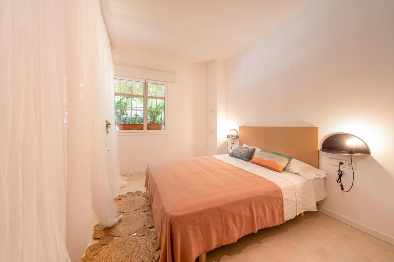 Sitges Beach Hostal エクステリア 写真
